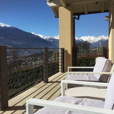 Homestay Design & Mountain View Bedroom